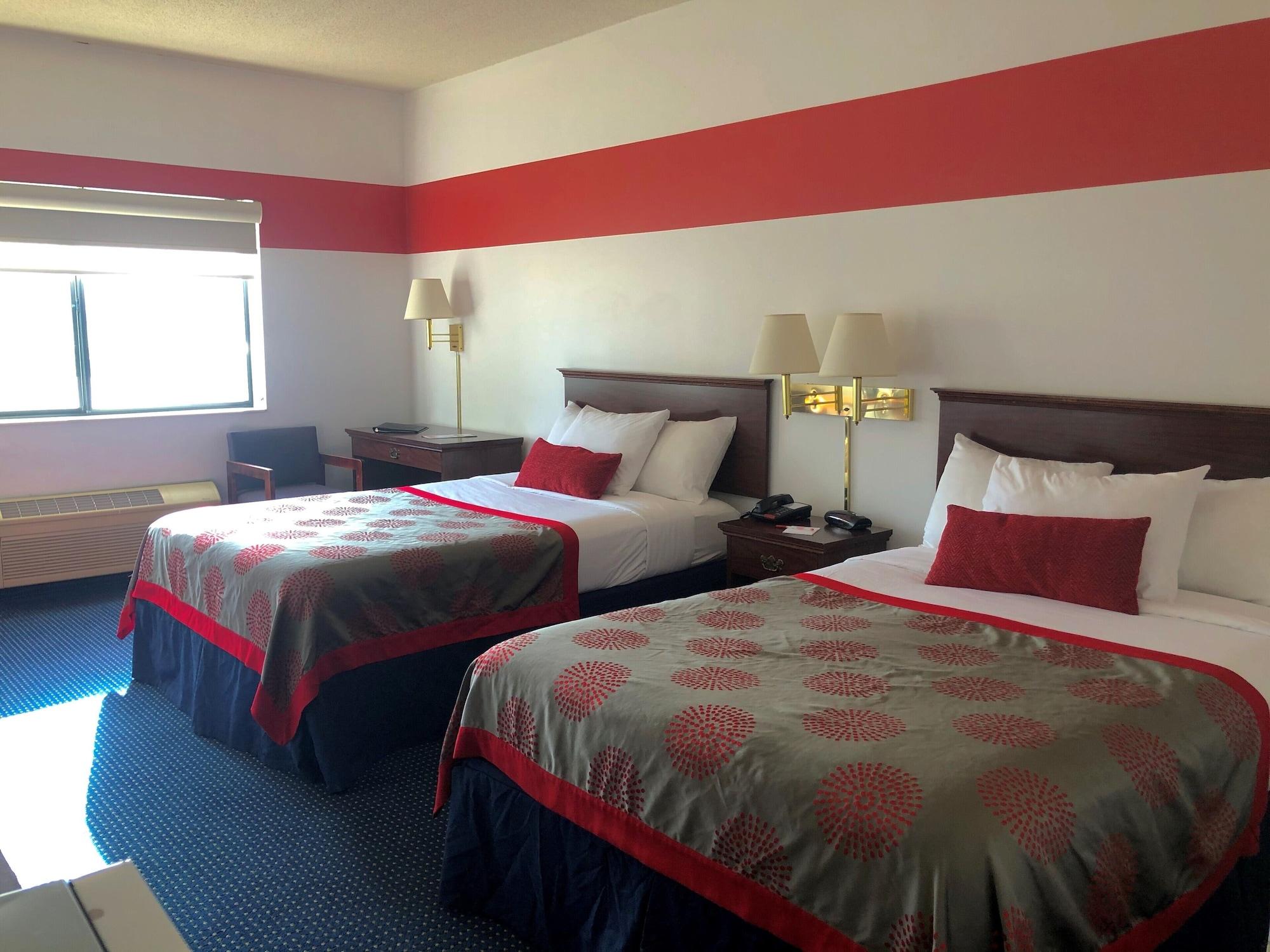 Ramada Limited - Mount Sterling Hotel Buitenkant foto