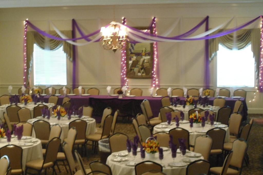 Ramada Limited - Mount Sterling Hotel Buitenkant foto